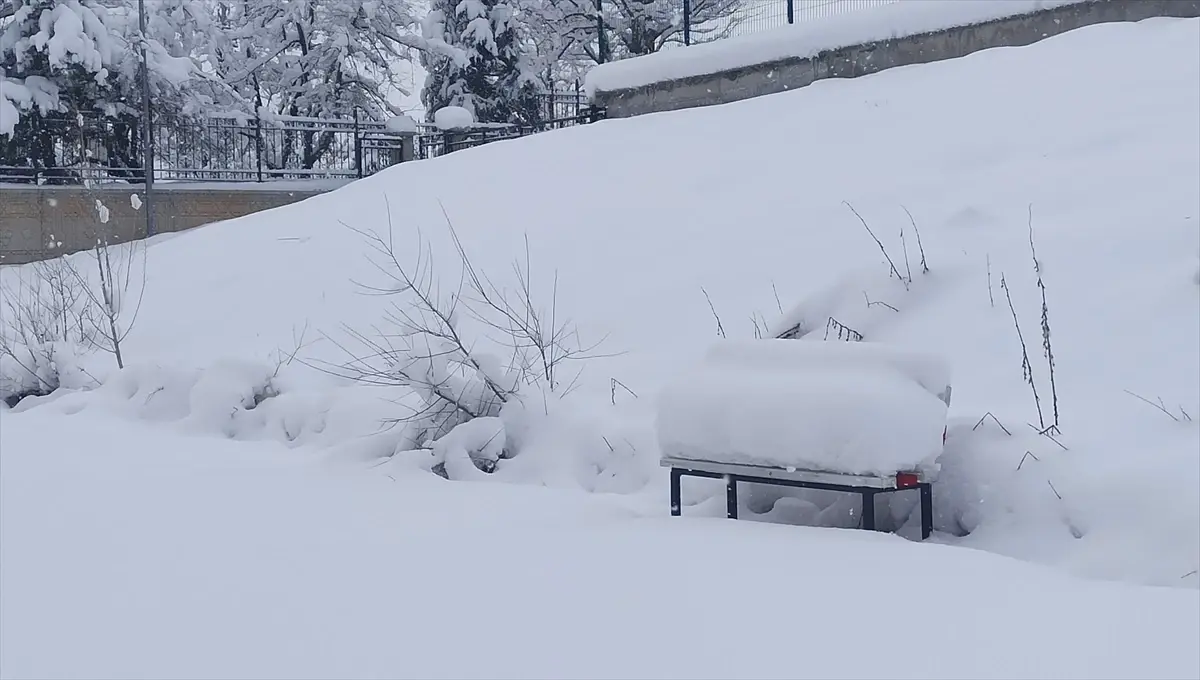 Tokat\'ta Kar Yağışı Etkili