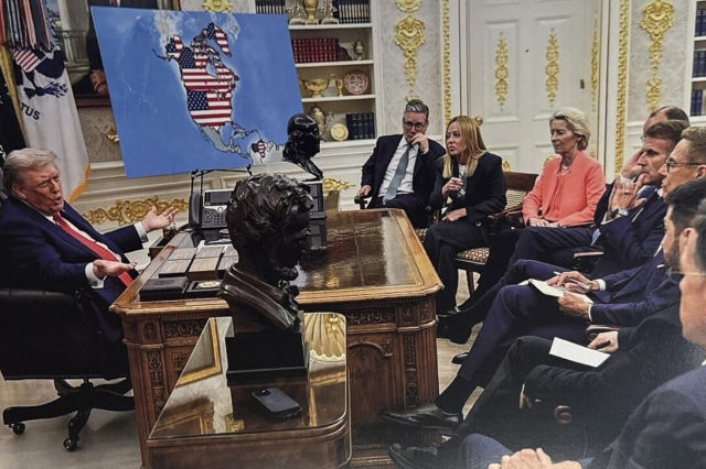 Trump dünyaya mesajı bu fotoğrafla verdi! Haritaya dikkatli bakın