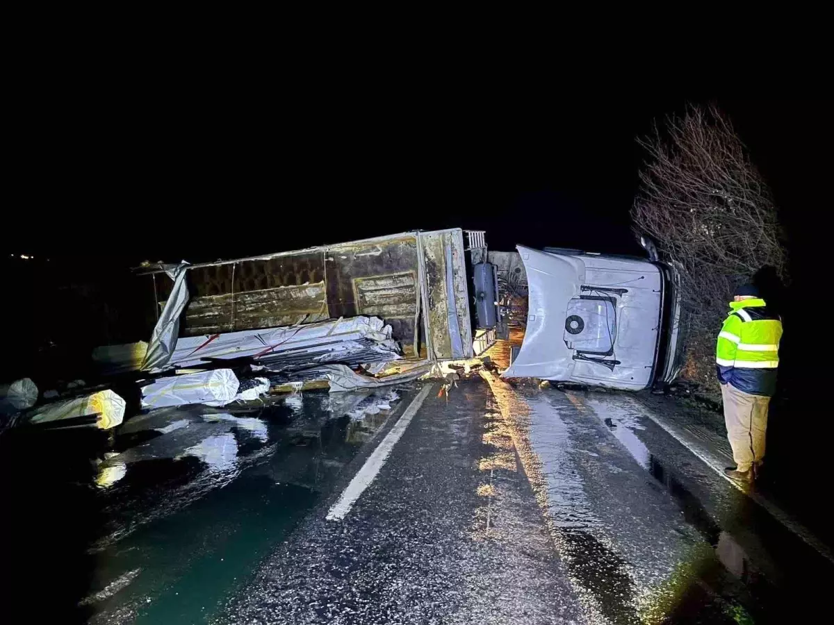 Bilecik\'te Tır Kazası