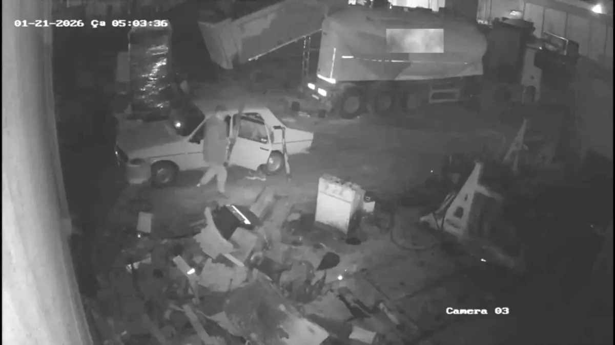 Muğla\'da Hırsızlık Kamerada