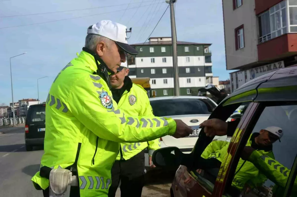 Ünye\'de Trafik Denetimi: Cezalar Kesildi