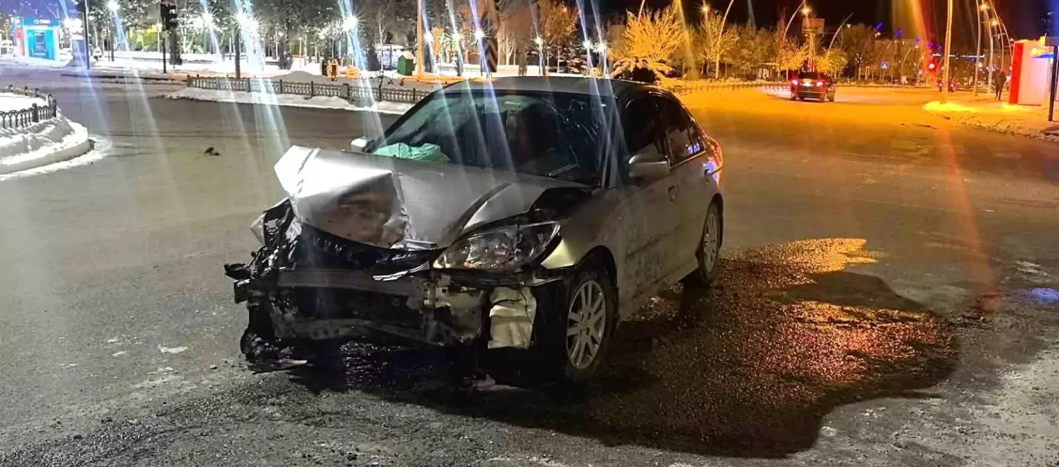 Palondöken\'de Trafik Kazası: 4 Yaralı