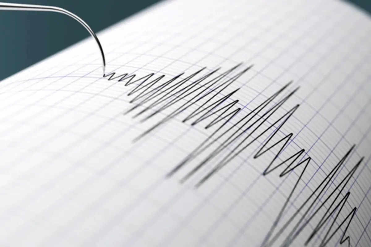 Sındırgı\'da 4.1 ve 4.4 büyüklüğünde iki deprem daha