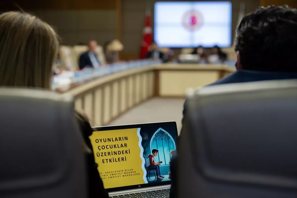 Çocuk Suçluluğu Üzerine Kritik Toplantı