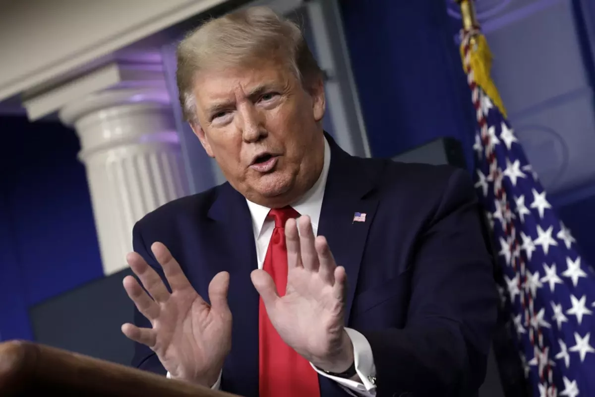 Trump\'tan \'\'Suriye\'de Kürtleri korumaya devam edecek misiniz?\'\' sorusuna yanıt