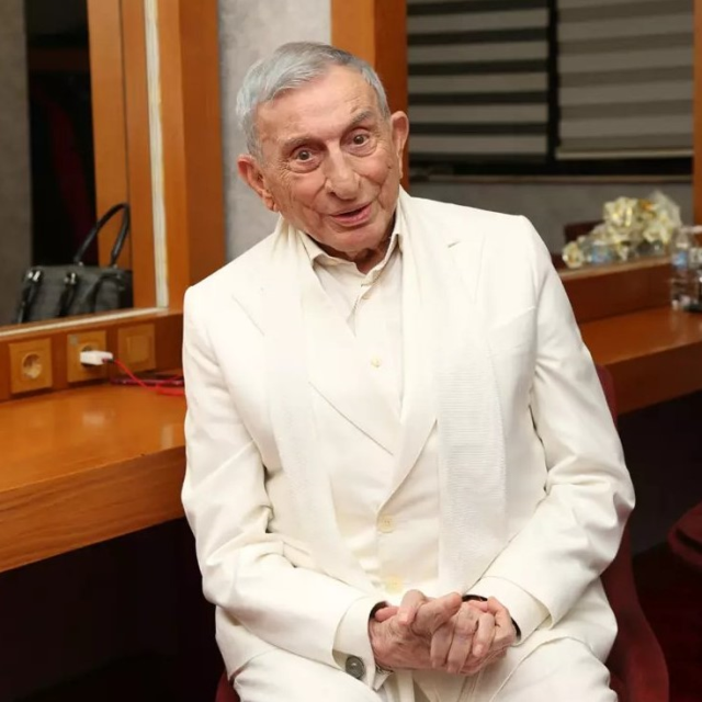 Usta sanatçı Haldun Dormen, 97 yaşında hayatını kaybetti Usta sanatçı Haldun Dormen, 97 yaşında hayatını kaybetti