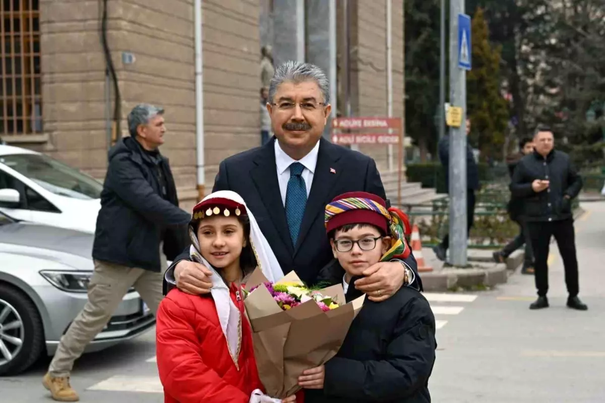 Vali Yılmaz\'dan anlamlı başlangıç