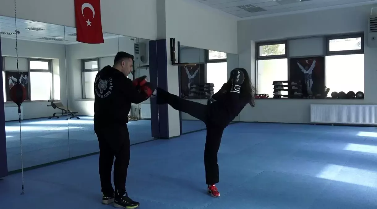 Fatma Başak Coşer, Kick Boks Türkiye Üçüncüsü Oldu