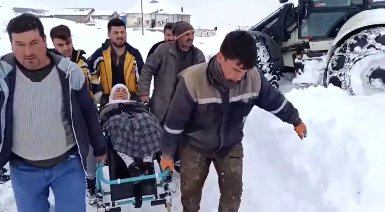 Kar Yağışına Rağmen Hastaya Ulaşım Sağlandı