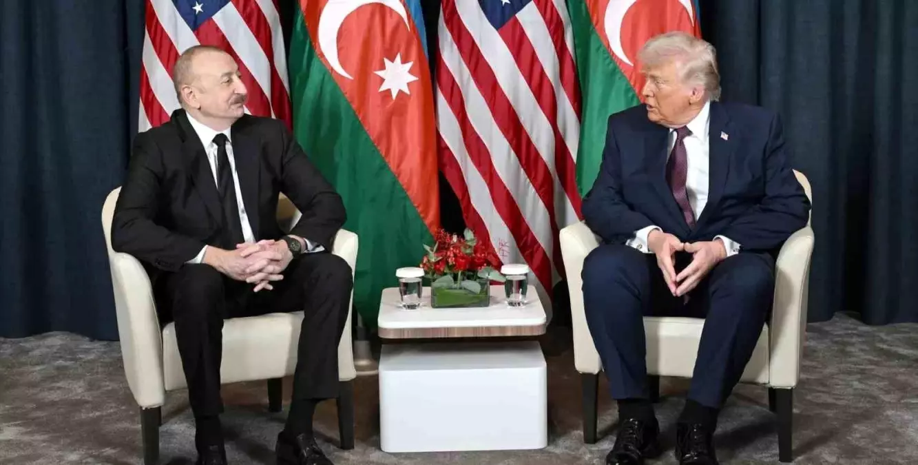 Aliyev ve Trump Davos\'ta Bir Araya Geldi