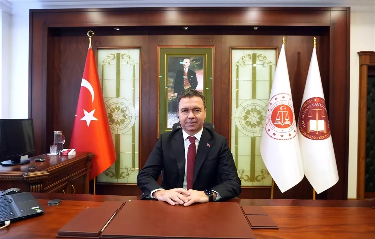 Ankara Cumhuriyet Başsavcısı Karaköse, AA\'nın "Yılın Kareleri" oylamasına katıldı