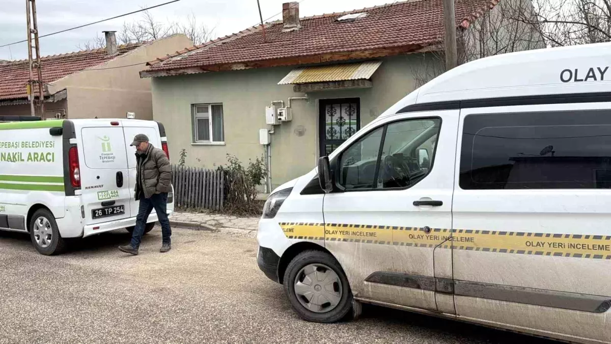 Eskişehir\'de Alkol Faciası: Genç Adam Ölü Bulundu