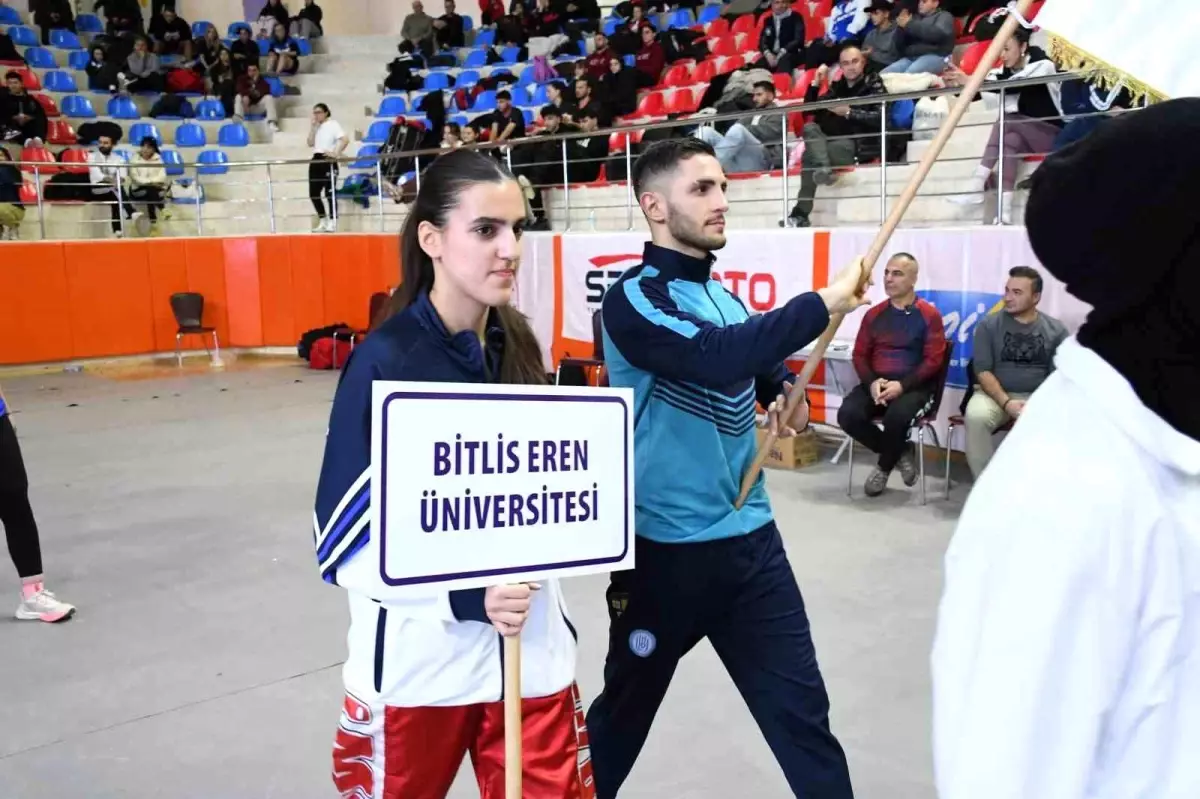 BEÜ\'den Kick Boks\'ta Türkiye Şampiyonu!