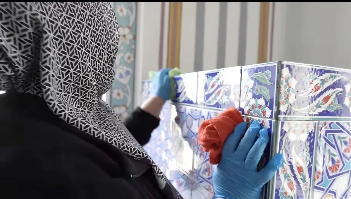 Beypazarı\'nda Camiler Ramazan İçin Temizleniyor