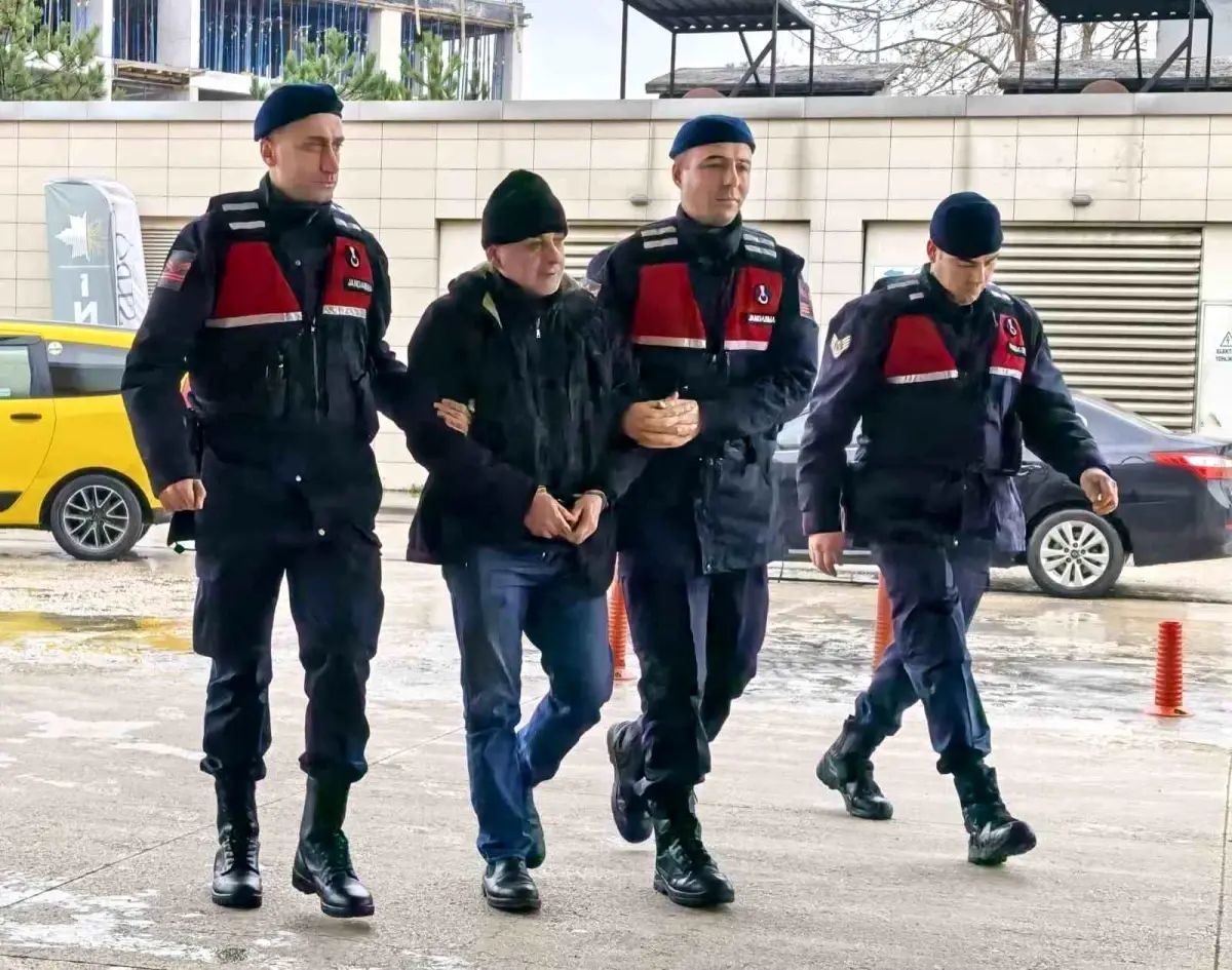 Dolandırıcı Jandarma Tarafından Yakalandı