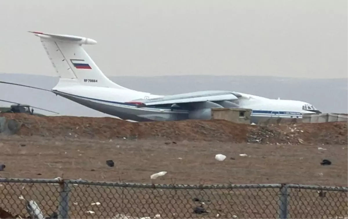 Esad\'dan sonra ilk kez Rus uçağı Kamışlı Havalimanı\'nda