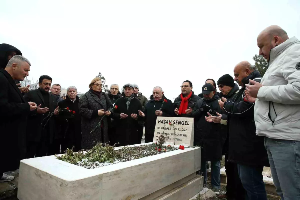 İlhan Cavcav 9. Yılında Anıldı