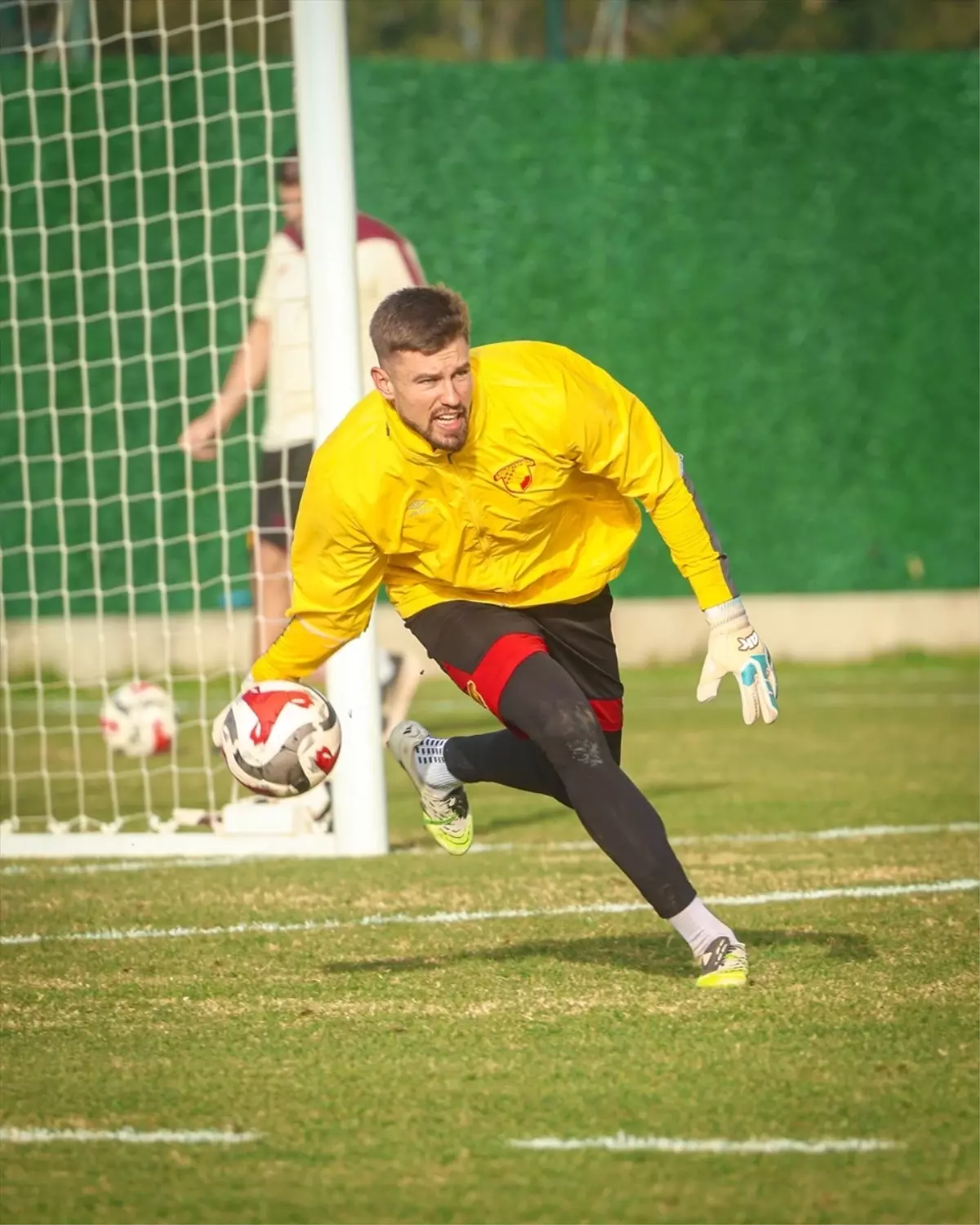 Göztepe Fenerbahçe Maçına Hazırlanıyor