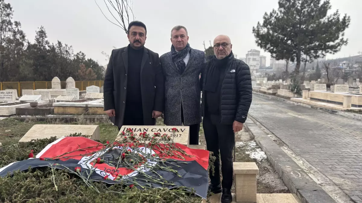 İlhan Cavcav 9. Yıl Dönümünde Anıldı