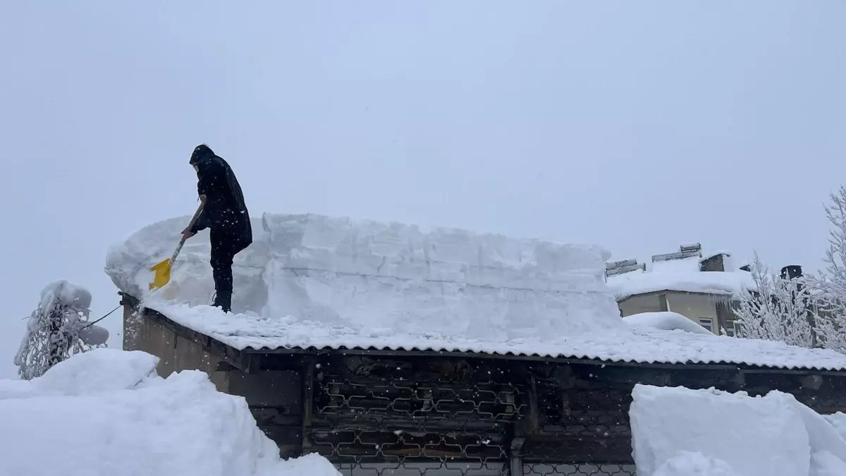 İlçe adeta buzul çağını yaşıyor! İşte Türkiye\'nin en soğuk noktası