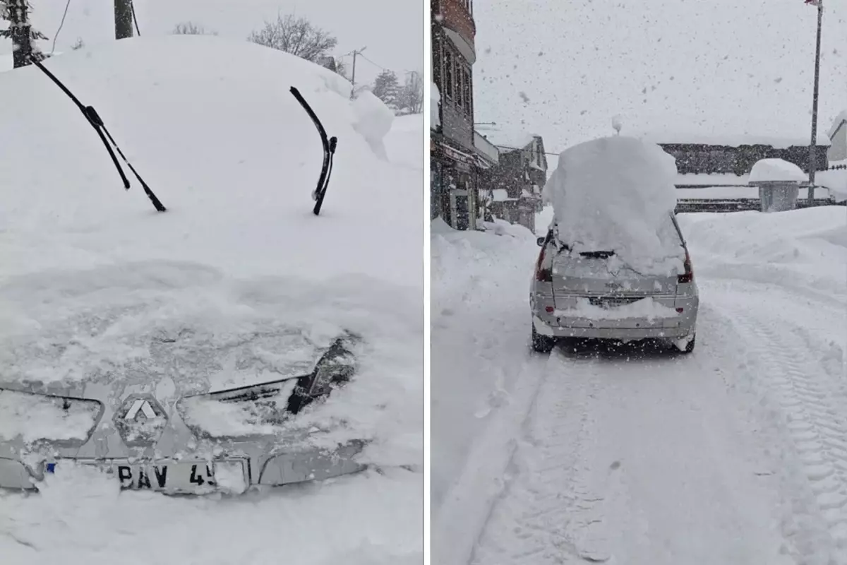 10 gündür durmadan yağıyor! Araçlar bile beyaz örtünün altında kaldı