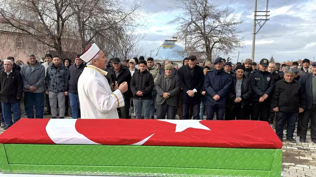 96 Yaşındaki Kore Gazisi Süleyman Kızgın Hayatını Kaybetti