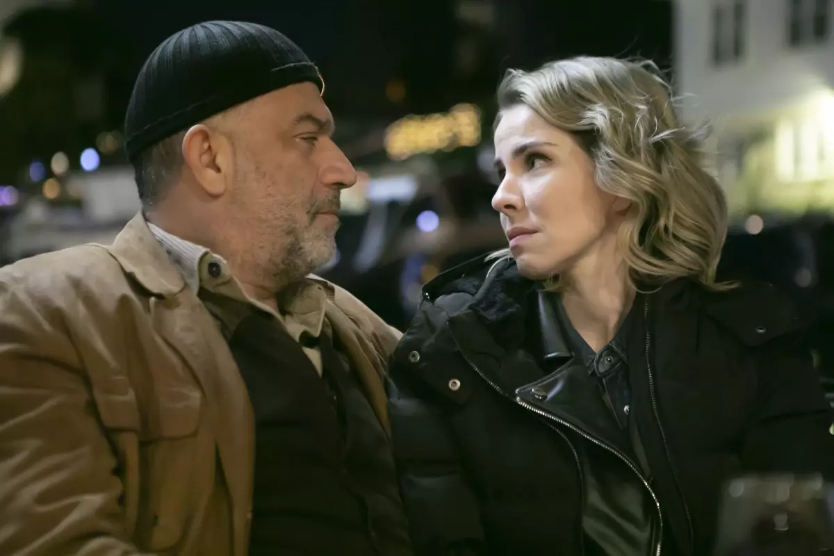 Arka Sokaklar\'da Aile Sıcaklığı