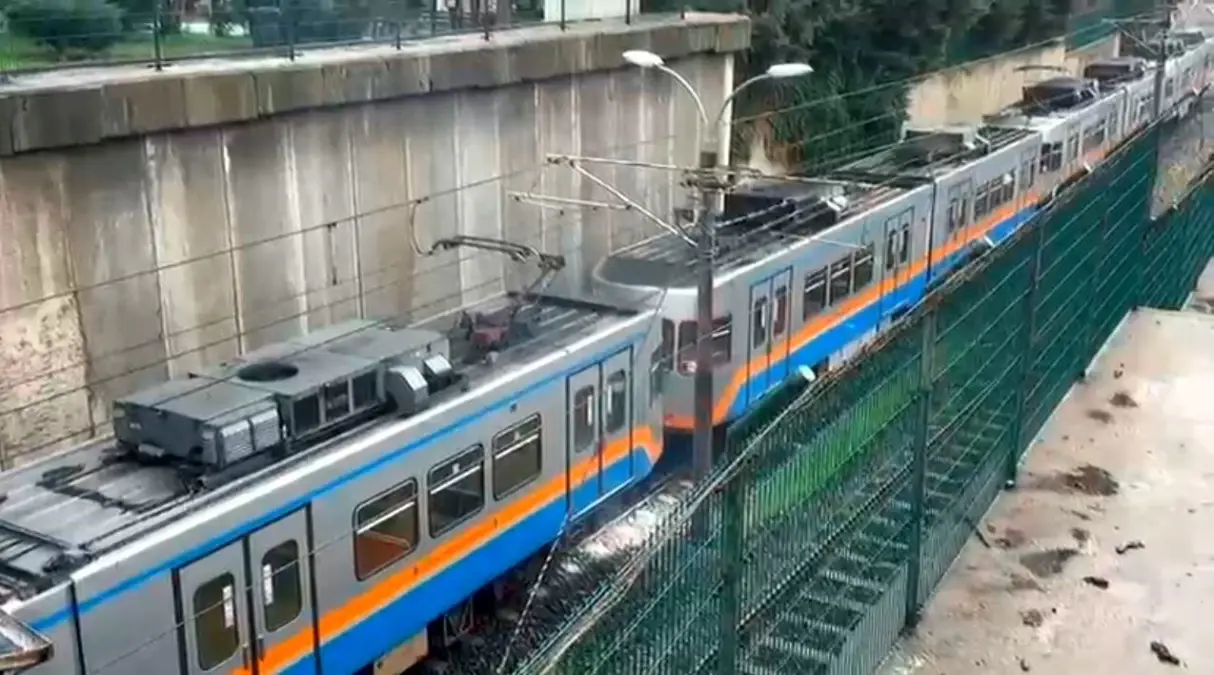 Bayrampaşa\'da Metroda Duman Alarmı