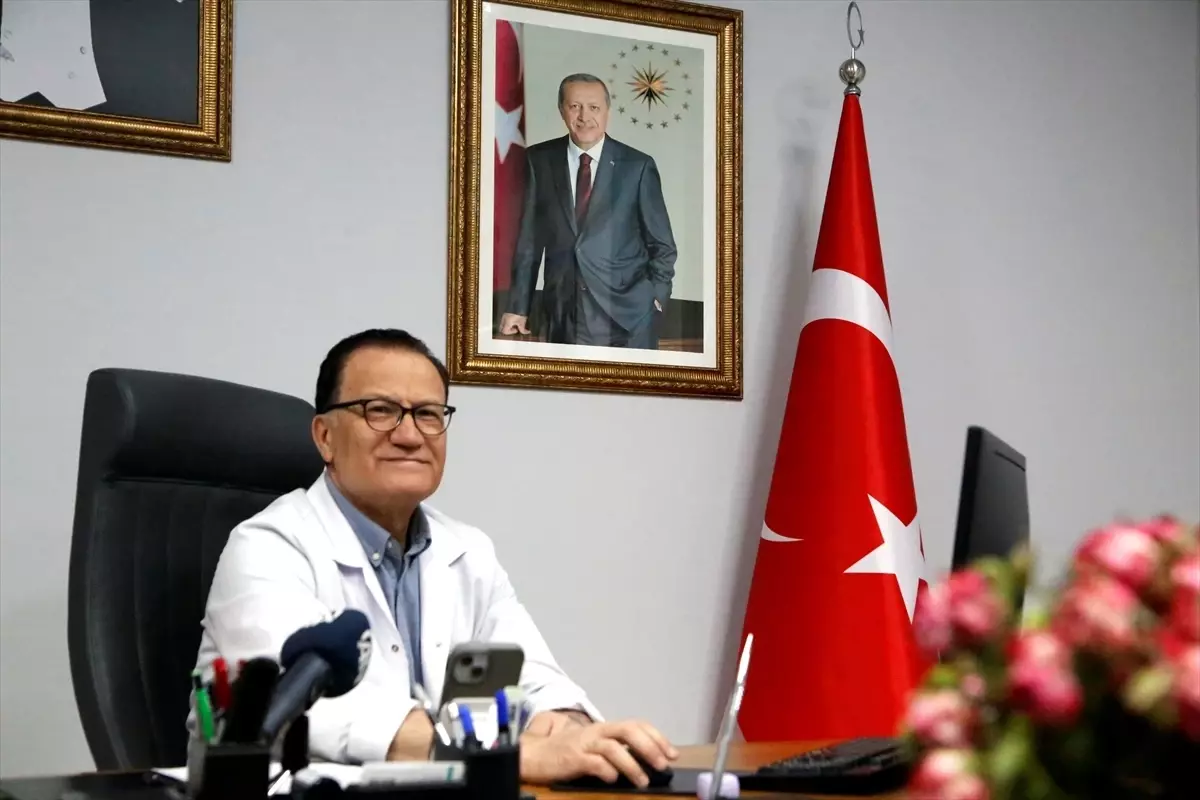 Bişkek Kırgız-Türk Dostluk Devlet Hastanesi Başhekimi Olsun, AA\'nın "Yılın Kareleri" oylamasına katıldı