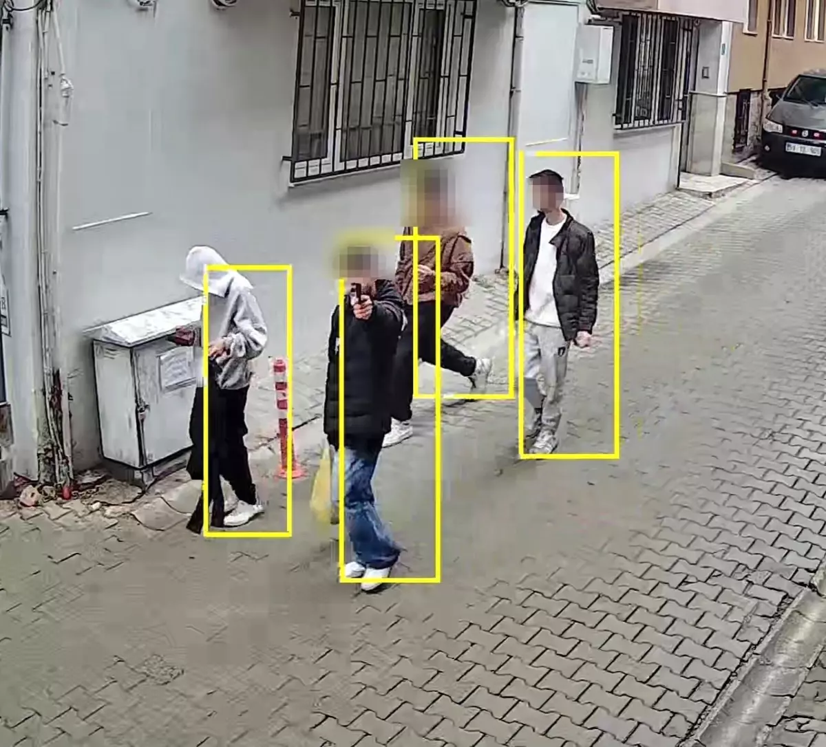 Tekirdağ\'da Çocukların Silah Şovu Oyuncaktı