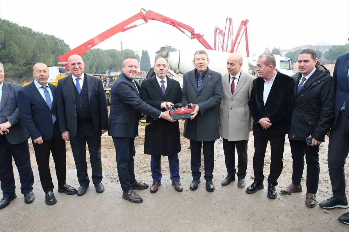 Denizli OSB\'de Meslek Yüksekokulu Protokolü İmzalandı