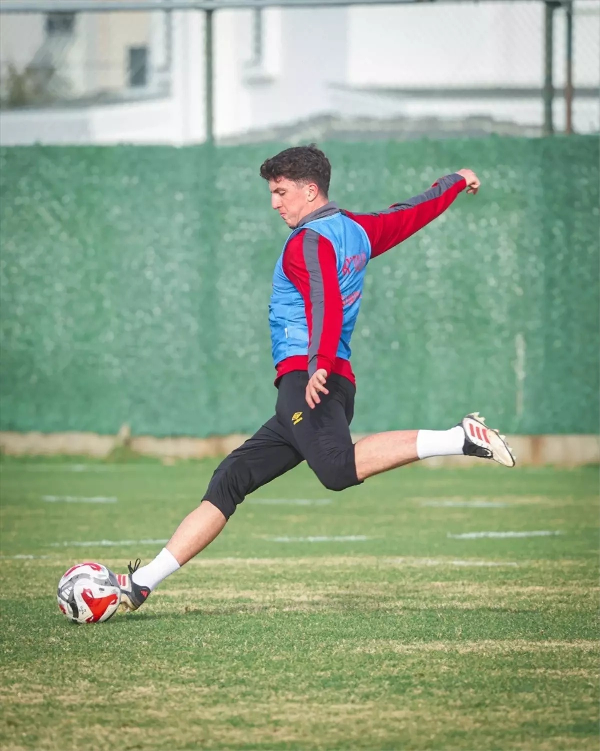 Göztepe, Fenerbahçe Maçı İçin Hazırlanıyor