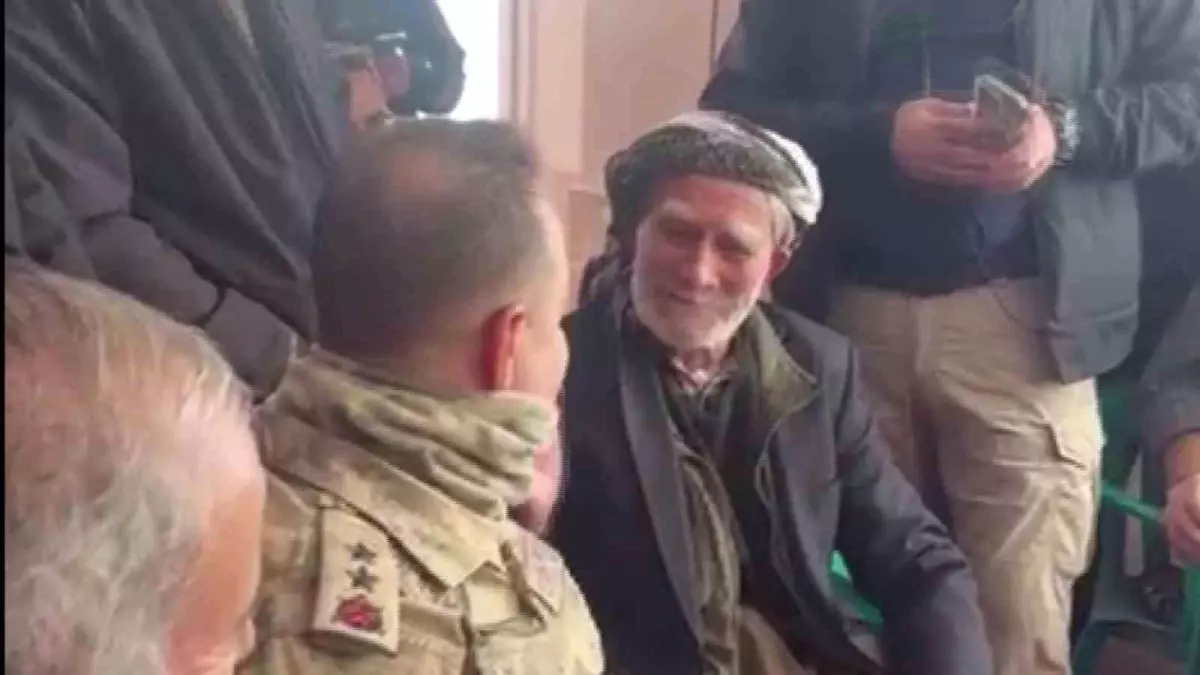 Şırnak\'ta Duygu Dolu Cuma Namazı