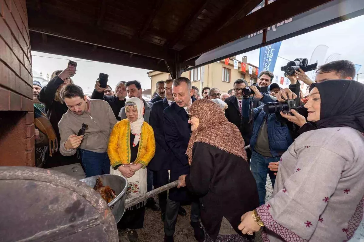 Kocaeli\'de 200 yıllık \'imece\' geleneği: 5. Kaz Bayramı kutlandı