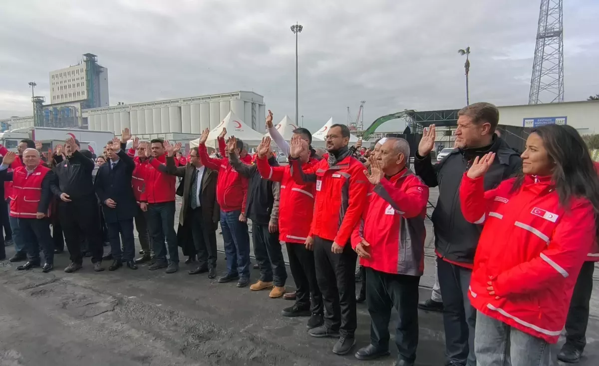 Kızılay\'dan Gazze\'ye 20. İyilik Gemisi