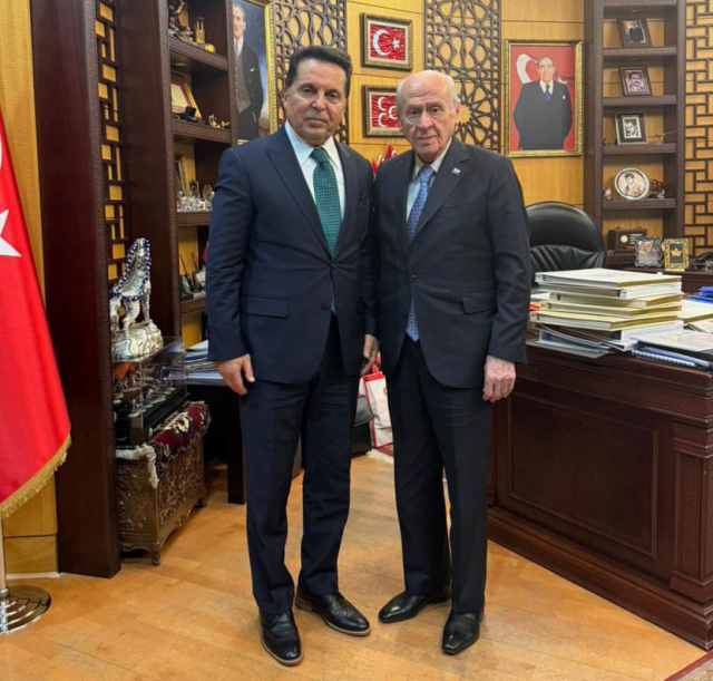 MHP Genel Başkanı Bahçeli: Ahmet Özer'e 6 yıl 3 ay hapis cezası verilmesi 'Terörsüz Türkiye' gaye ve gayretiyle taban tabana zıtlık taşımaktadır