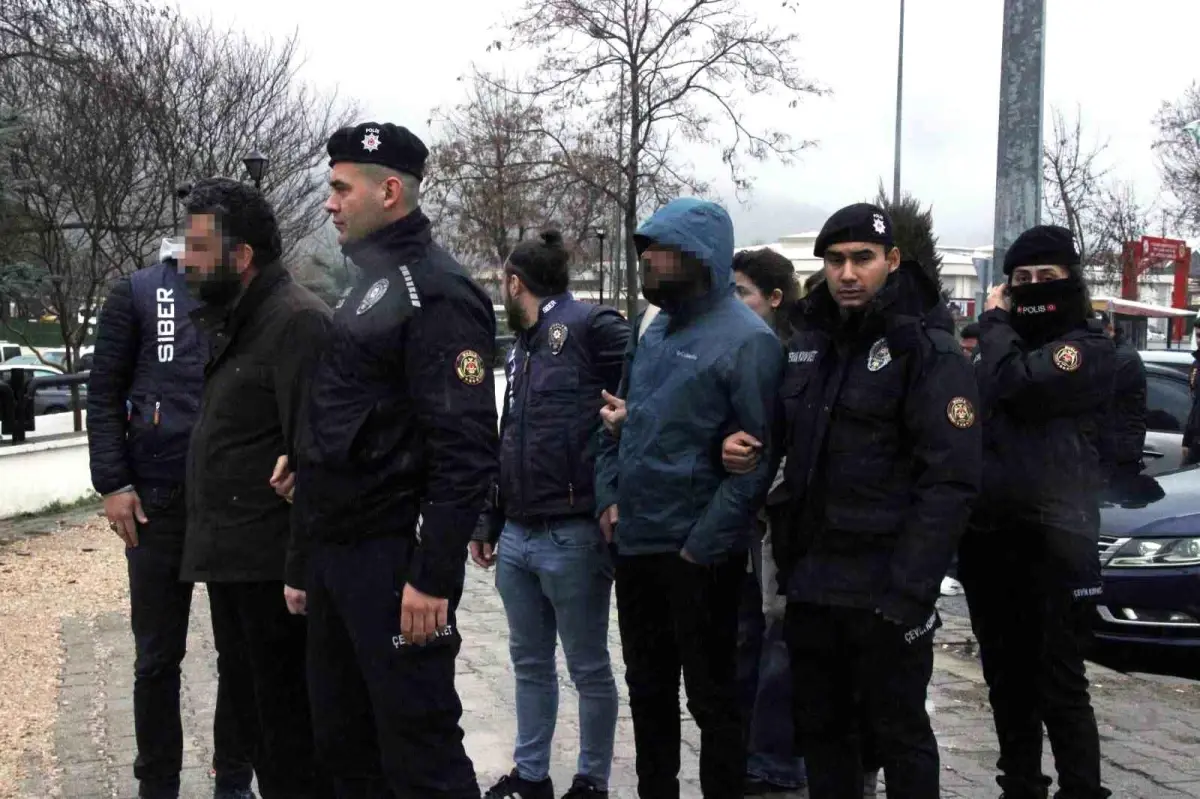 Muğla\'da Sosyal Medya Operasyonu