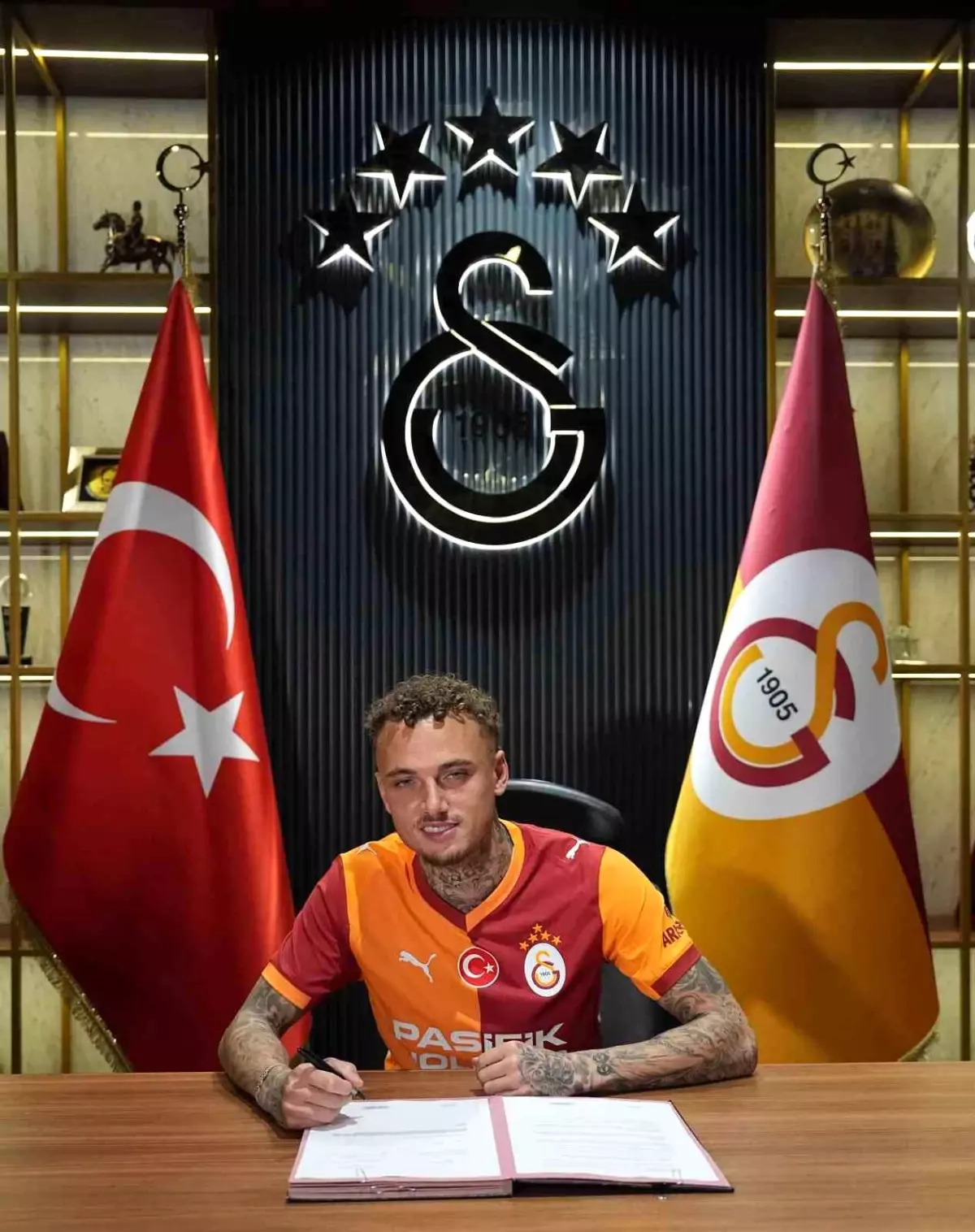 İmzayı attı! İşte Noa Lang\'ın Galatasaray\'a maliyeti