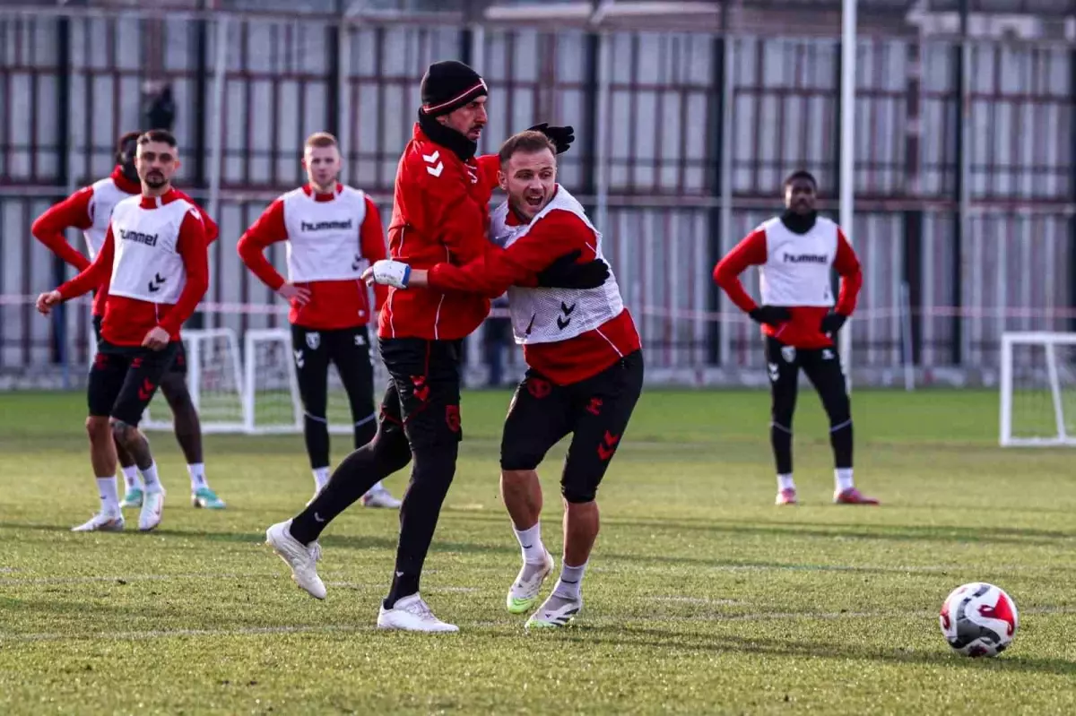 Samsunspor\'dan Sakat Oyuncularla İlgili Açıklama