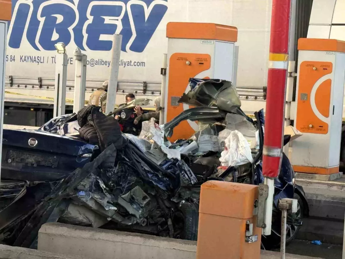 Silivri\'de Kaza: Anne Baba Hayatını Kaybetti