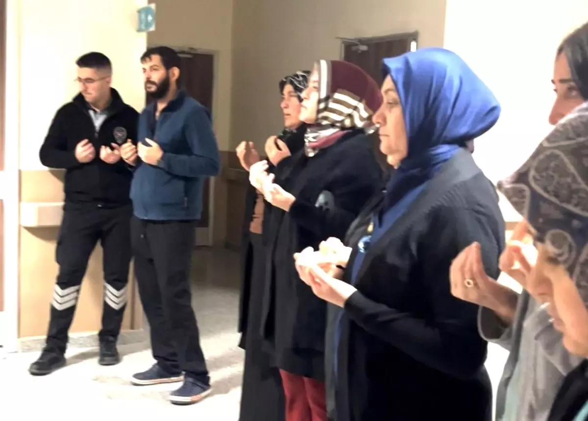 Simav\'da Vefat Eden Sağlık Çalışanları Anıldı