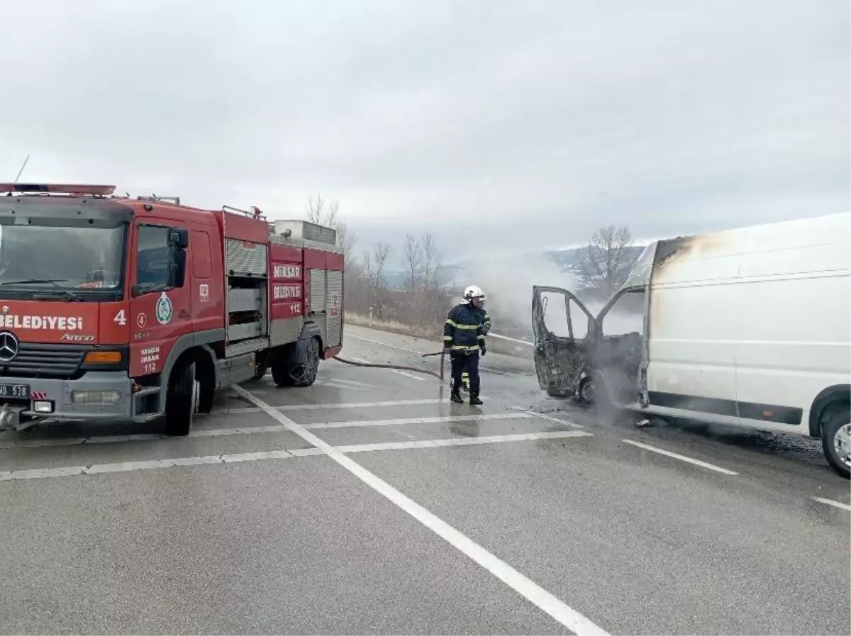 Niksar\'da Panelvanda Yangın Paniği