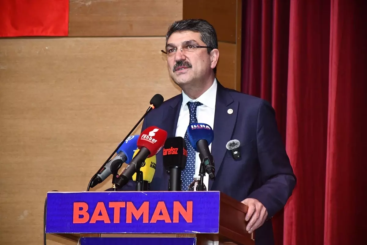 Ulaştırma ve Altyapı Bakanı Uraloğlu, Batman\'da İl Danışma Meclisi Toplantısı\'nda konuştu Açıklaması