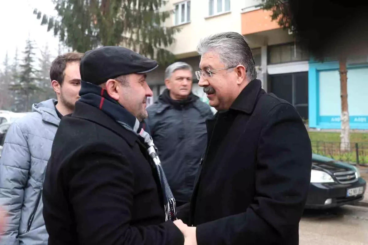 Vali Yılmaz, Albayrak\'ın Kayınpederi İçin Dualarda Bulundu