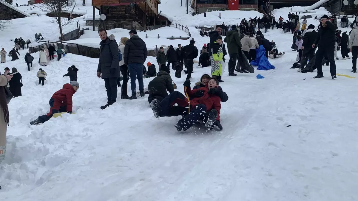 Ayder Kardan Adam Kış Festivali Başladı