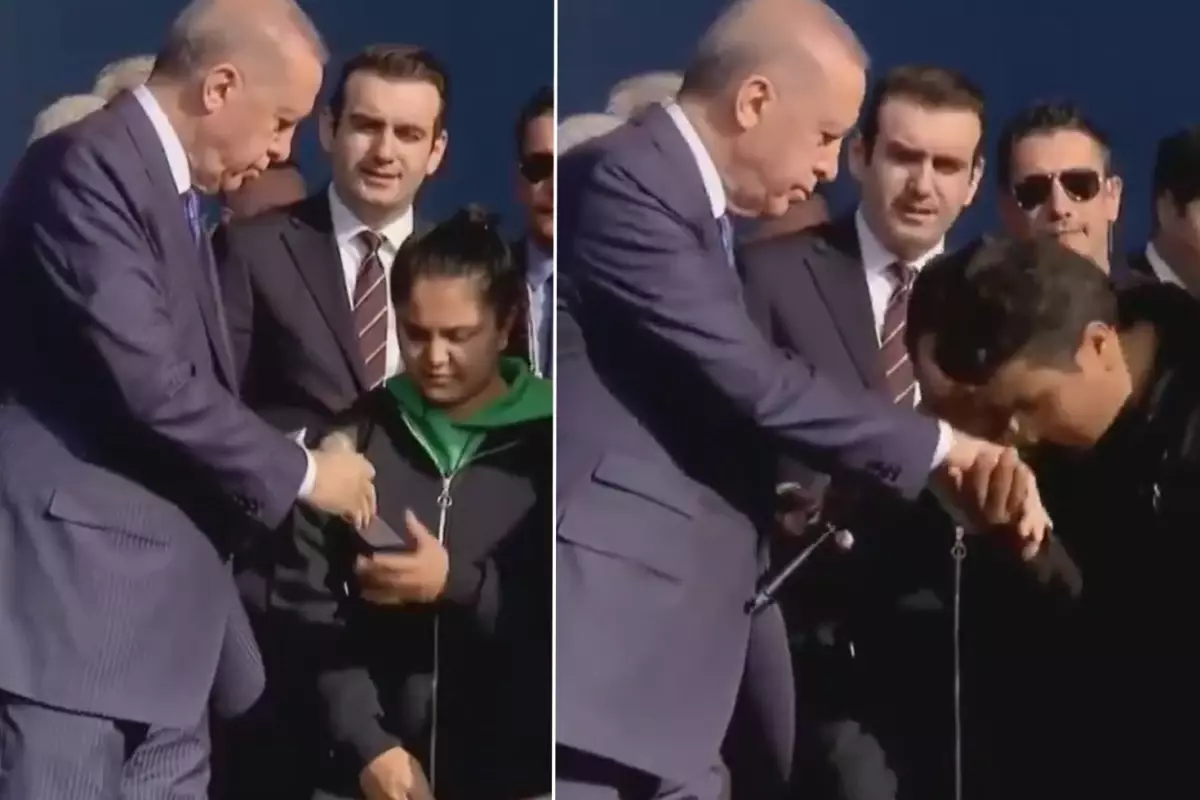 Erdoğan\'ın Aydın programında dikkat çeken an