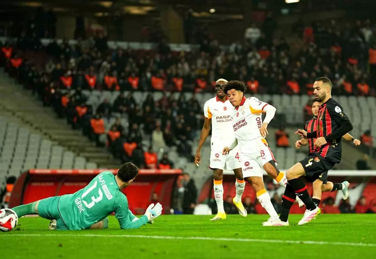 Sara\'nın Tarihi Golü