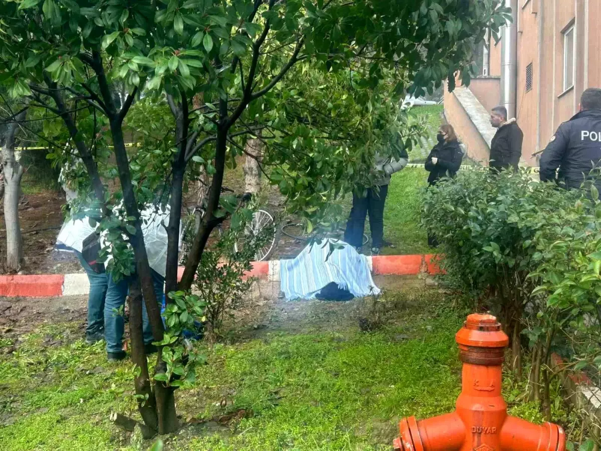 Karabük\'te Yaşlı Kadın Düşerek Hayatını Kaybetti