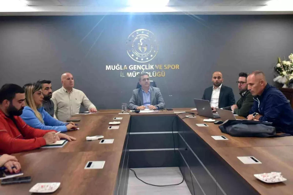 Muğla\'da Tenis Gelişimi İçin Toplantı