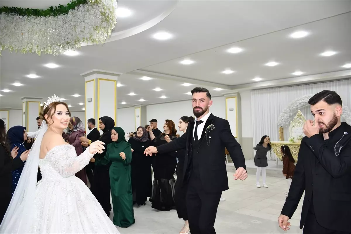 Vezirköprü\'de Uluslararası Düğün